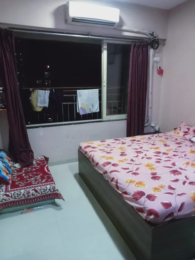 Flat for Sale in Grant Road, Mumbai