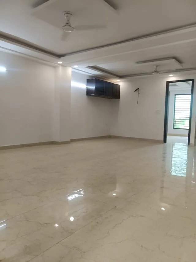 Builder Floor for Sale in Greenfields, Sector 42, Faridabad